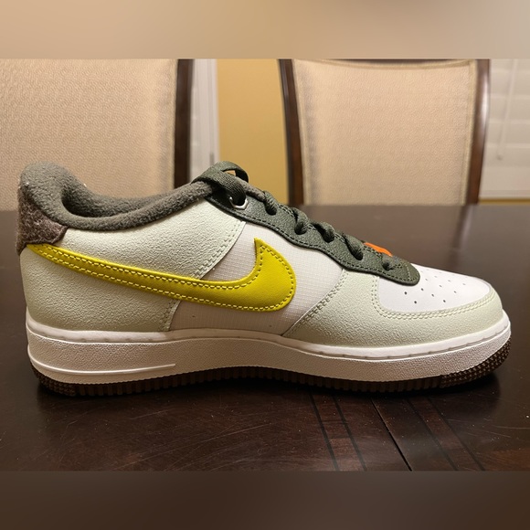 New Nike Air Force 1 Multicolor Sneaker Shoes Size US 7Y - Picture 8 of 13